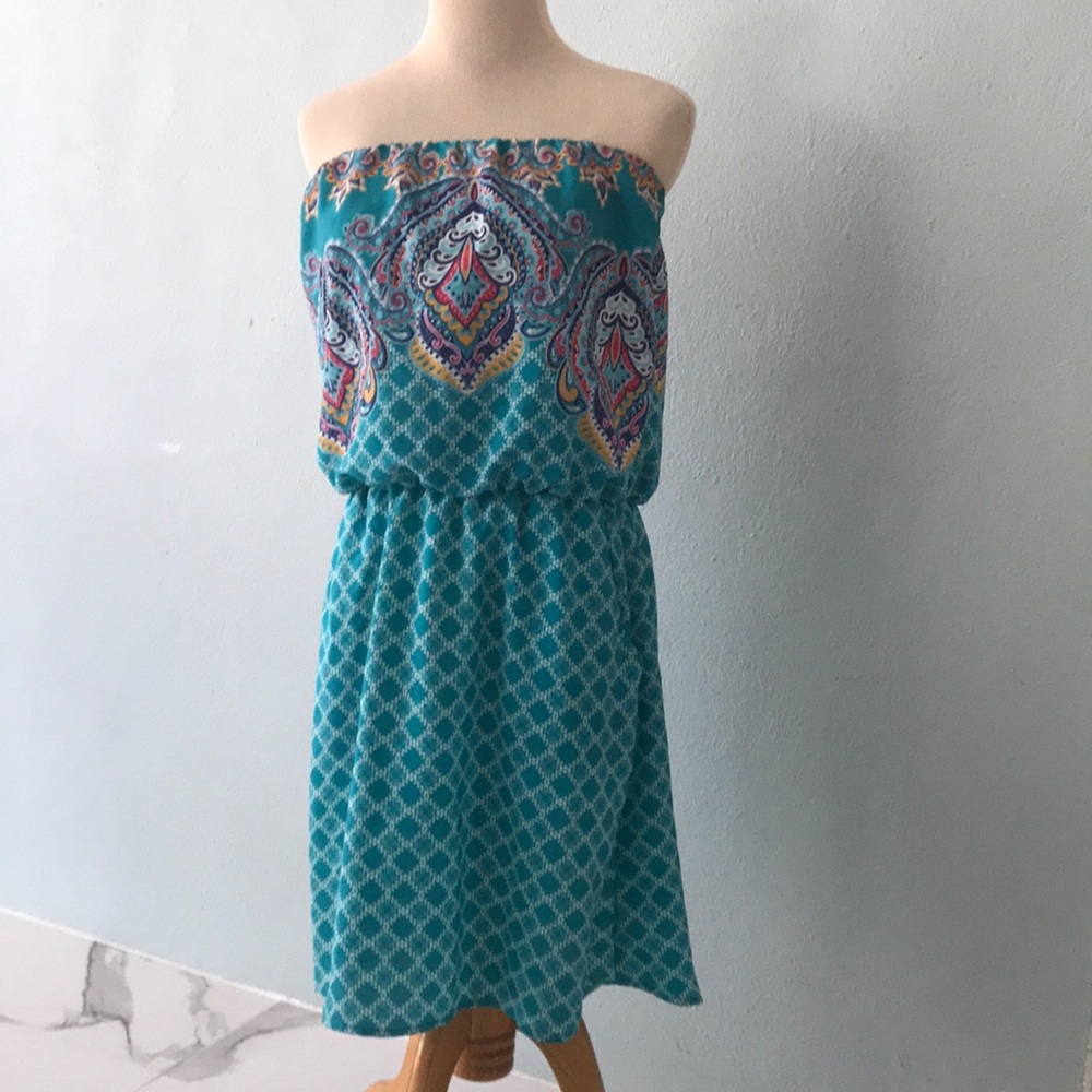 🌸Turquoise strapless Dress by Xhilleration size L